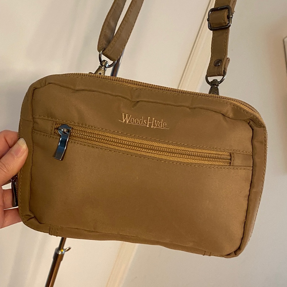 Woods Hyde Travel Bag